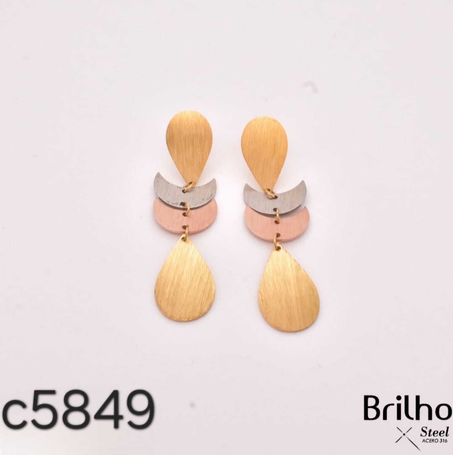Aretes en acero cc5849